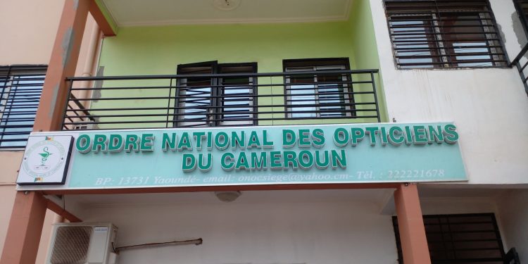 Cameroun – Lutte contre la corruption : L’ordre des opticiens appelle les usagers à dénoncer les auteurs