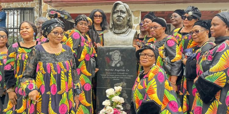 Cameroun – Célébration Commémorative : La famille Akoulouze rend un vibrant hommage à Marthe Angeline Ze