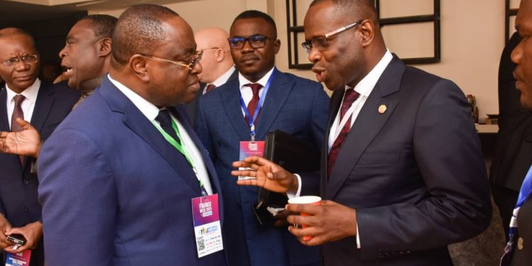 Cameroun – Finance Week 2025: Raphaël Halde Abouem imprime ses marques